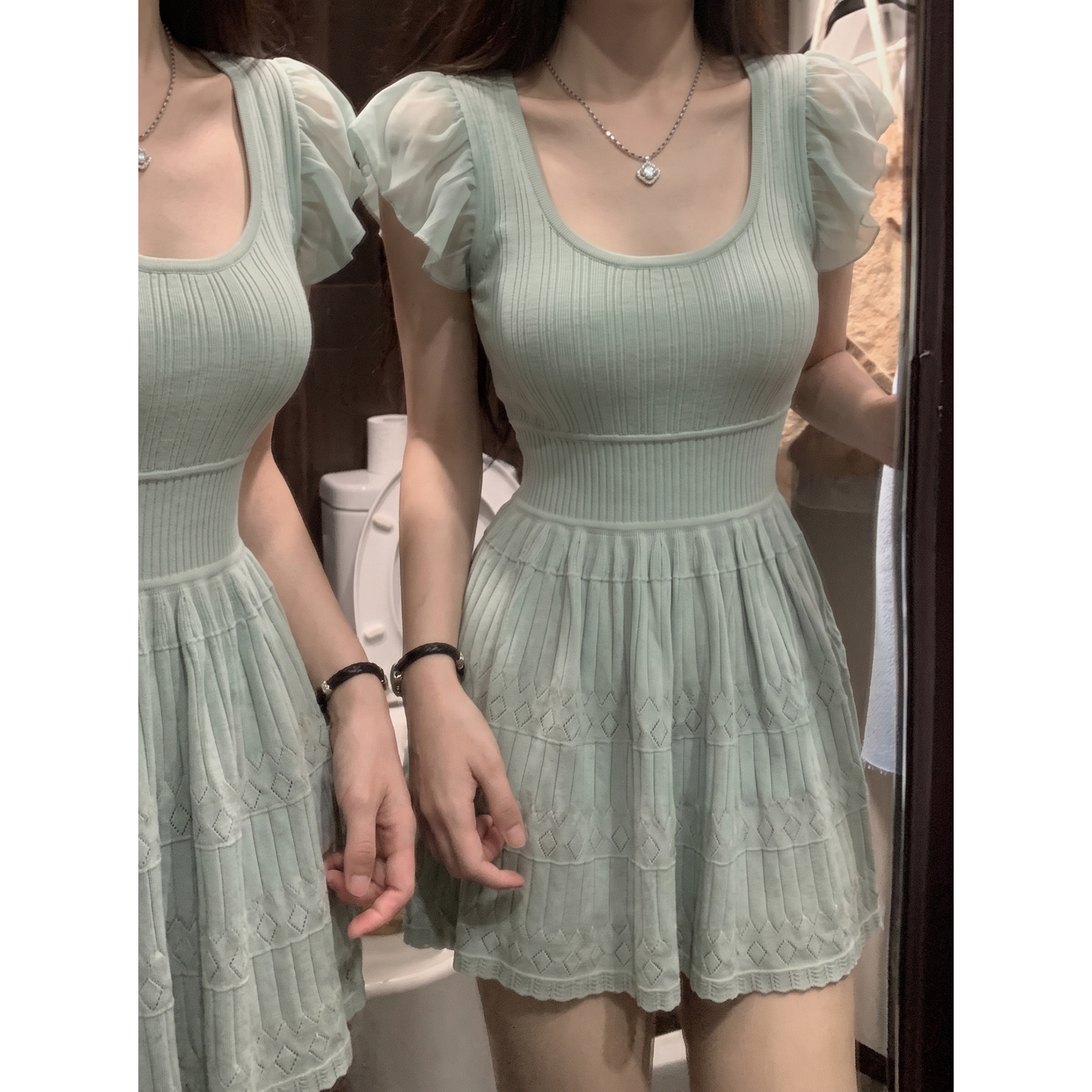 夏季薄荷曼波绿针织收腰连衣裙女图片