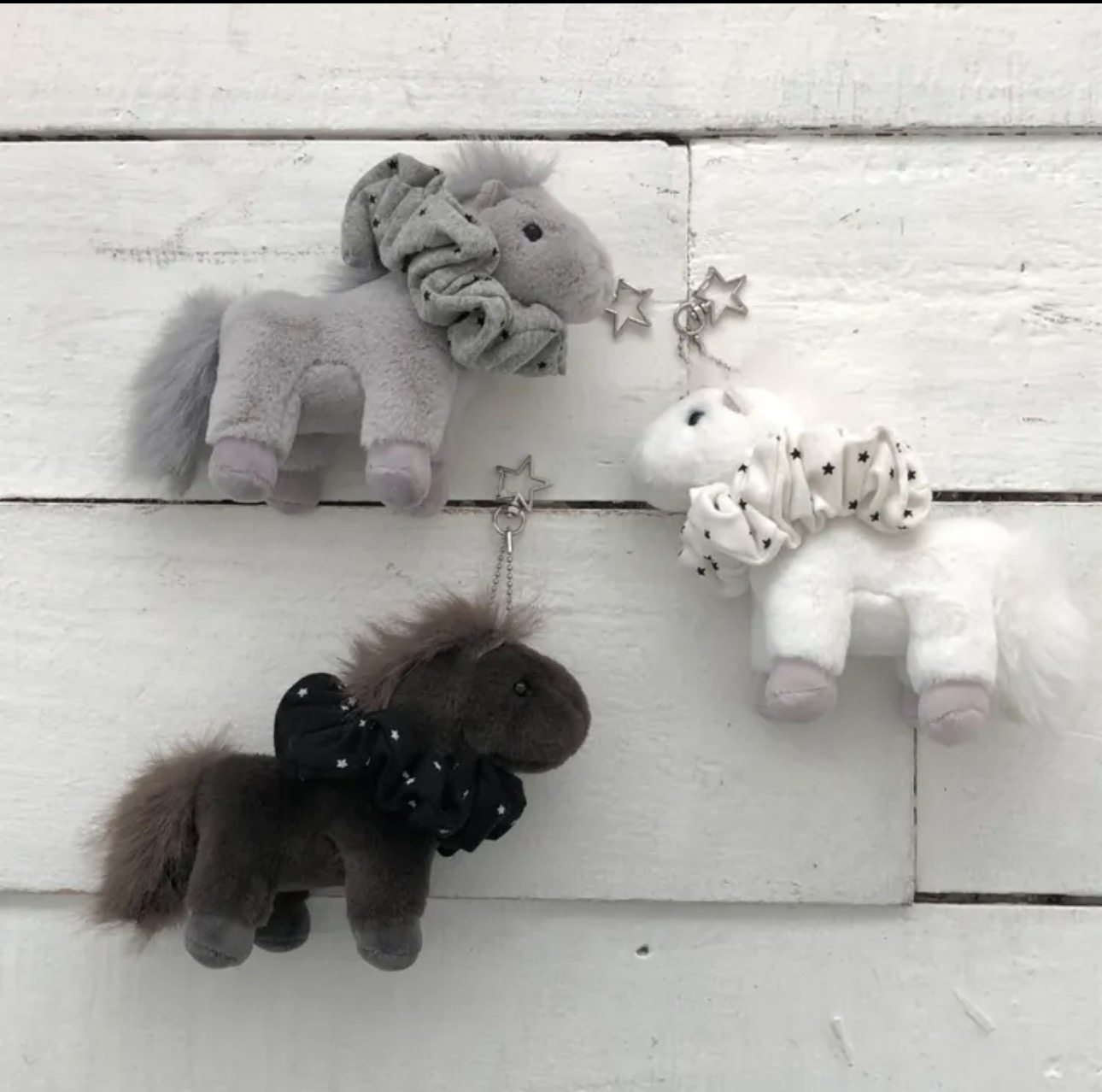 Shawne 26s冬新韩国正品代购 小众圆点发圈可爱毛毛小马钥匙扣,服饰配件/皮带/帽子/围巾,钥匙扣,淘宝优惠券,粉丝福利购,淘宝优惠卷