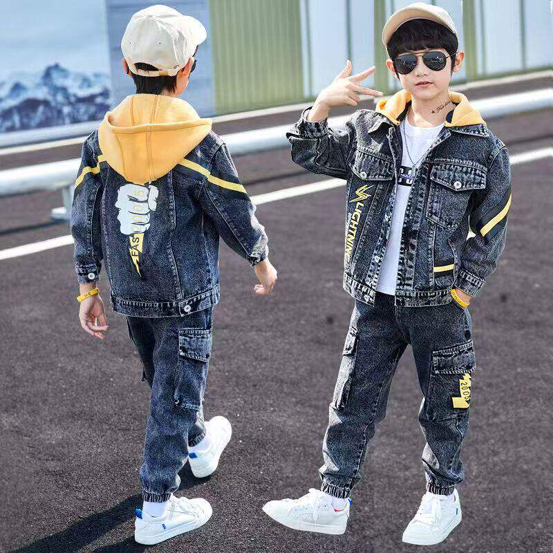 春款韩版男童牛仔套装儿童中大童连帽外套长裤两件套纽扣外套哪吒