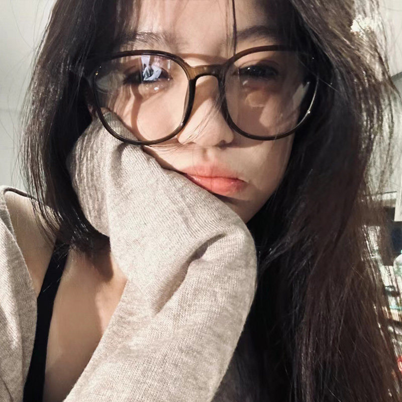 近视眼镜女款素颜神器超轻10克有度数可配大框显脸小防蓝光眼睛架,ZIPPO/瑞士军刀/眼镜,定制成品光学镜,淘宝优惠券,粉丝福利购,淘宝优惠卷