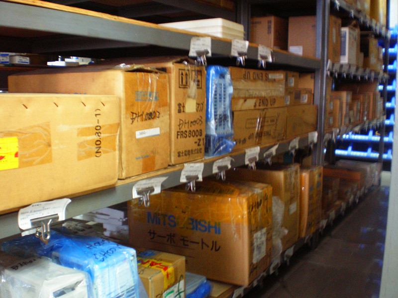 供应全新原装三菱电机HC-MFS73K-S8