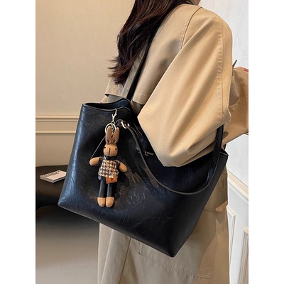 复古大容量包包女2024新款秋冬休闲通勤单肩包简约百搭质感托特包