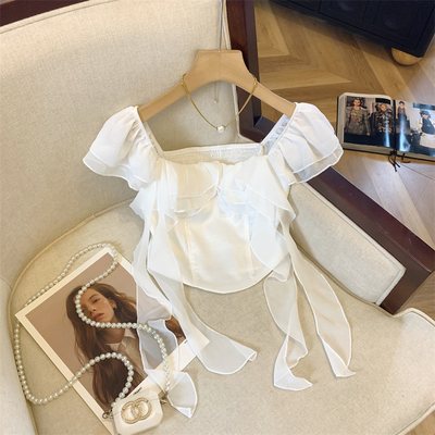 一字肩缎面拼接衬衫女夏季法式甜辣高腰短款露肩小众别致鱼骨上衣