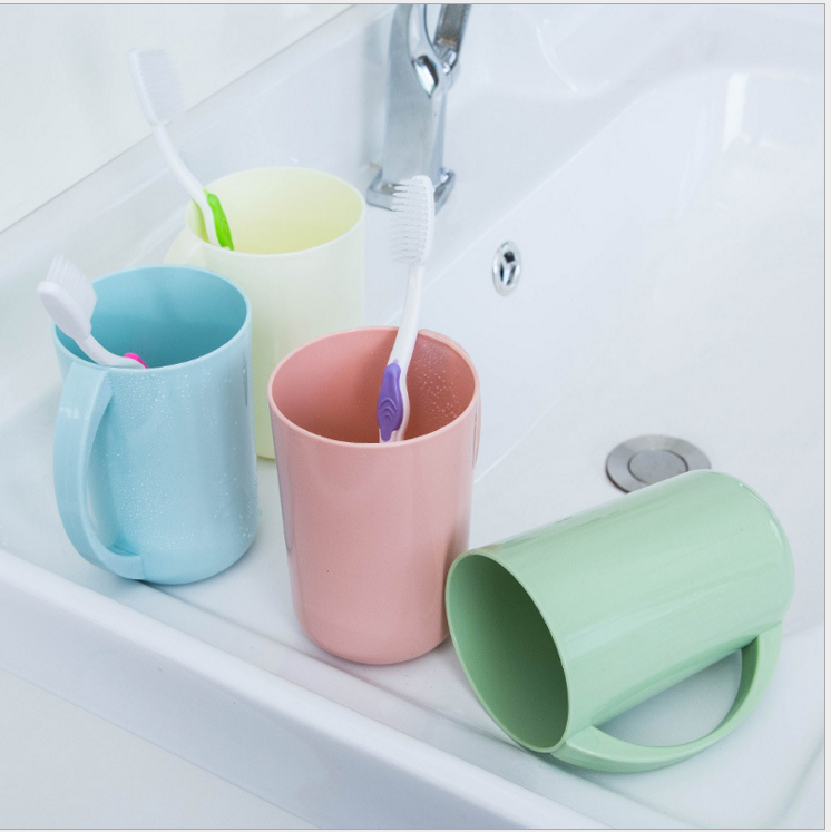 简约刷牙杯洗漱杯环保漱口杯情侣牙刷杯塑料水杯洗漱刷牙杯子高性价比高么？