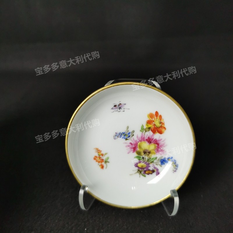 德国梅森一等手绘花卉描金小料碟