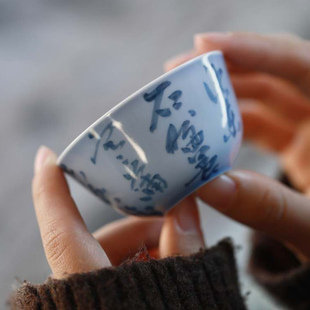 弥云斋寒蒲蓝底诗文蒲草吾杯手工手写诗文茶杯景德镇陶瓷主人杯单