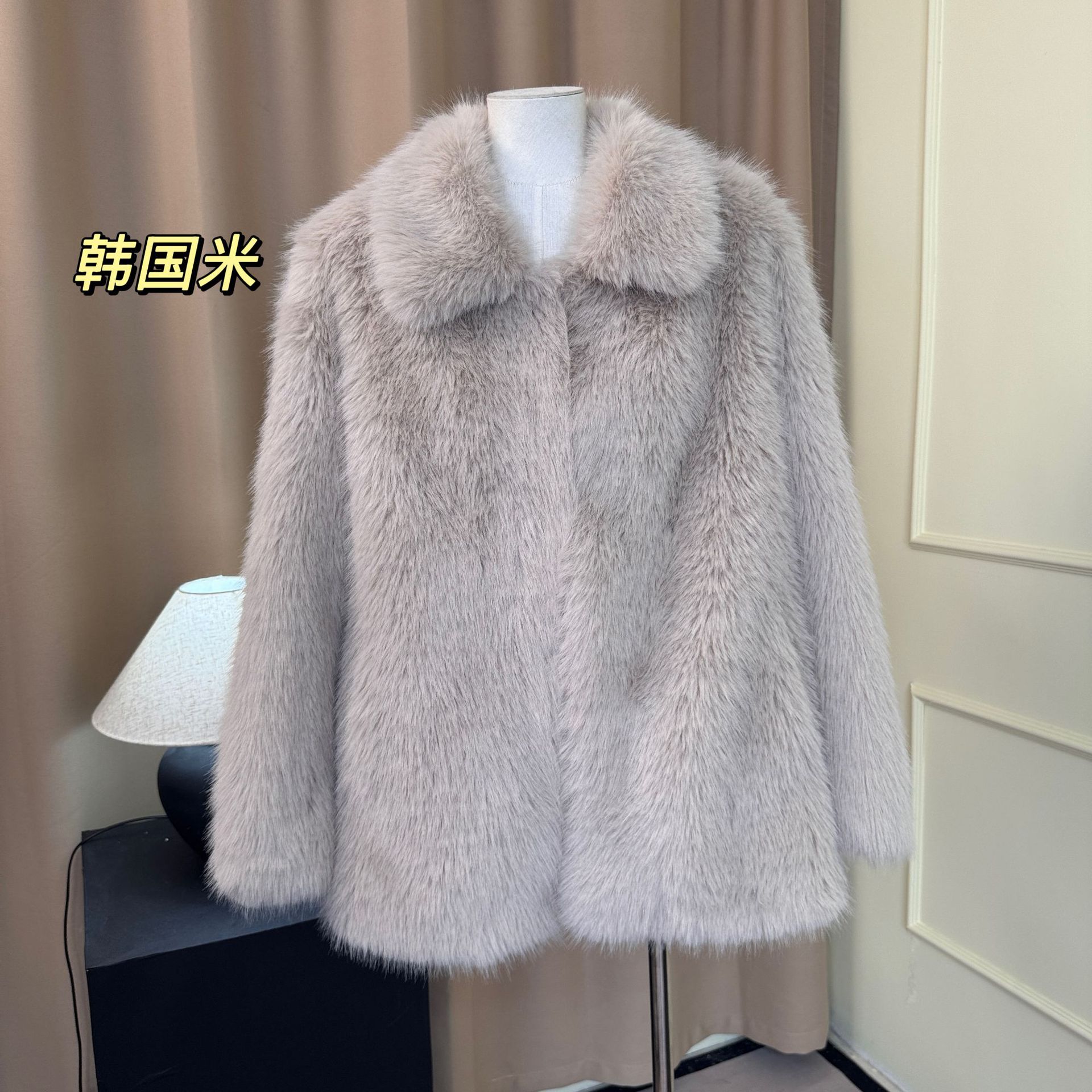 COCO家神明少女仿狐狸毛外套