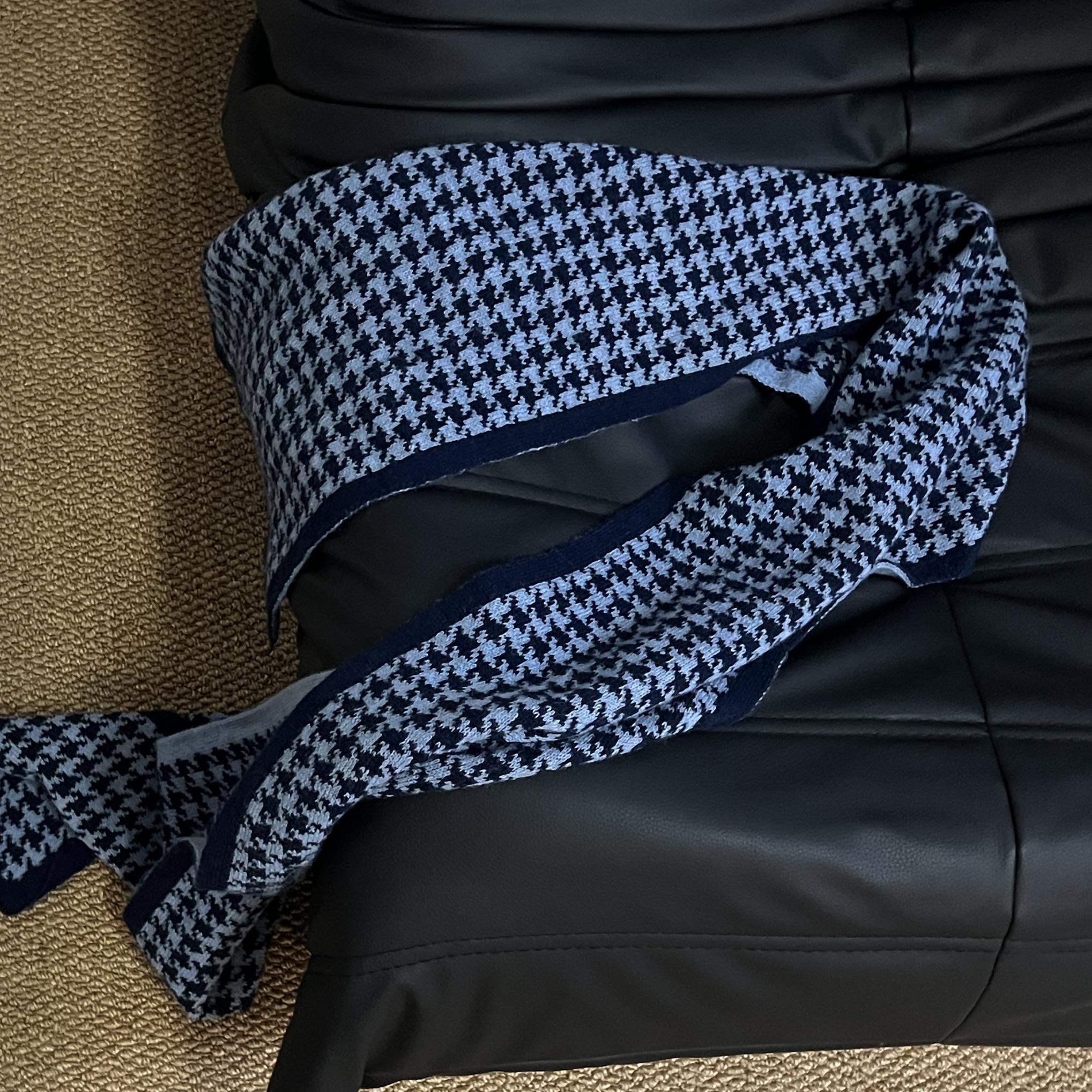 小众设计秋冬千鸟格围巾