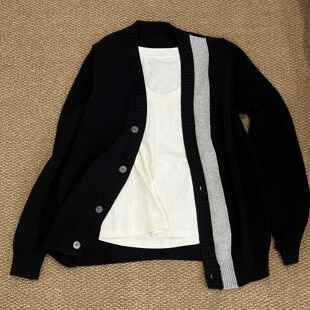 黎先生为黎夫人削苹果时候穿的外套简约高级纯棉开衫外套