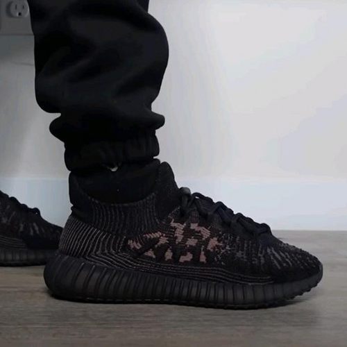 阿迪达斯Adidas黑棕大红休闲鞋