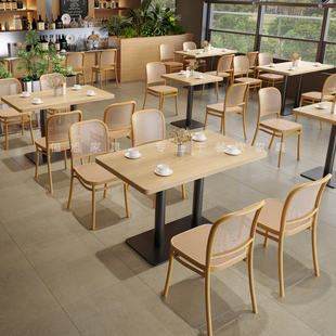 咖啡厅餐厅实木餐桌椅组合可定制商用餐饮快餐奶茶甜品店藤编桌椅