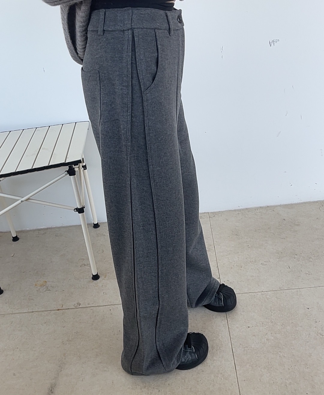 2025新款秋冬季加绒加厚糯米弯刀裤女高腰宽松显瘦时尚休闲直筒裤