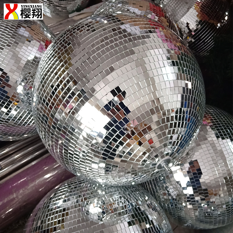 婚庆舞台镜面球圣诞橱窗摄影道具disco酒吧KTV反光玻璃镭射球