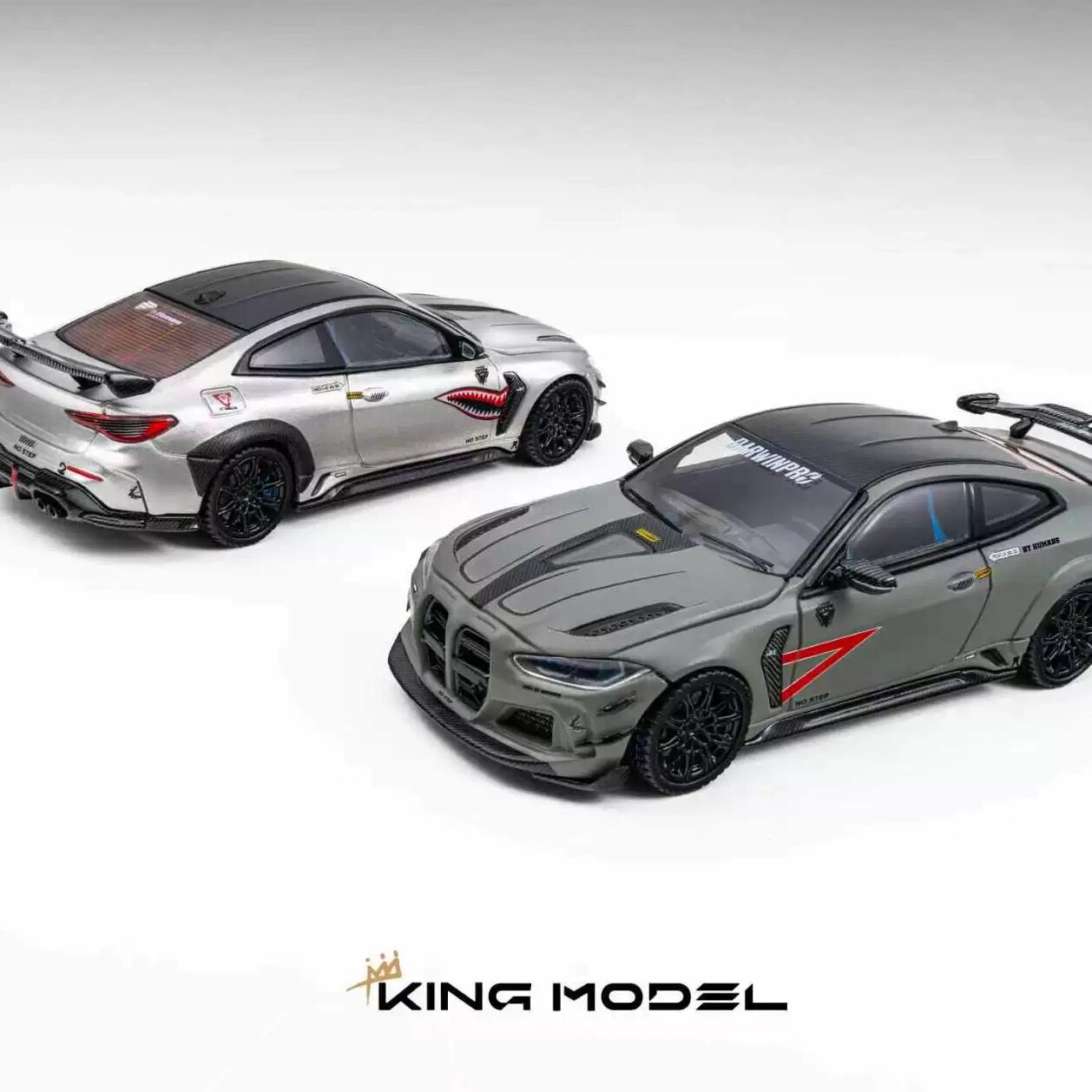 【预售】KINGMODEL 1:64 宝马达尔文M4 亮银色 哑光绿 合金模型图片
