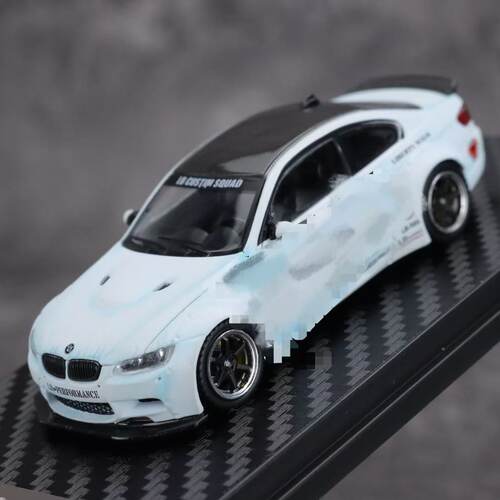 宝马M3E92宽体改装车模牛仔蓝