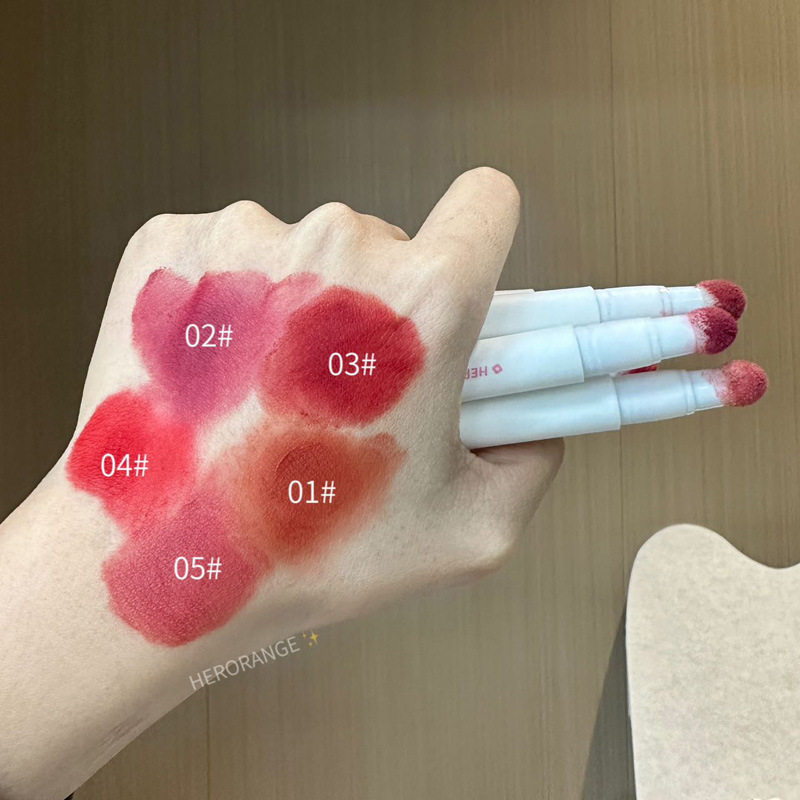 橘垛同款雾面空气唇釉哑光气垫唇霜唇粉霜女素颜显白砖红斩男色