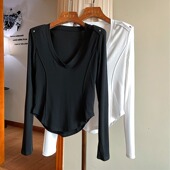 300斤大码 上衣2 T恤春秋V领内搭显瘦打底衫 女装 胖mm小众设计感长袖
