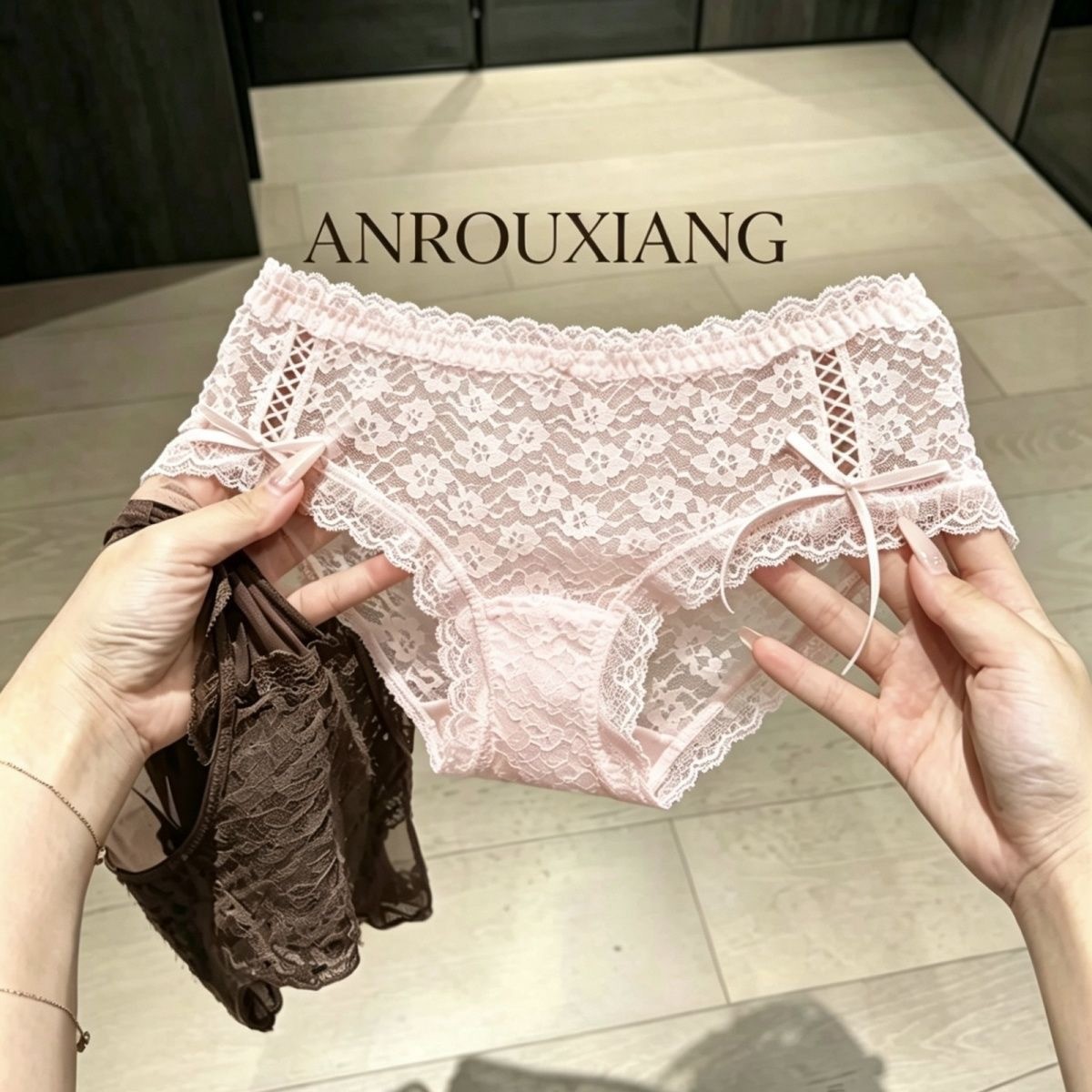 纱澜蕾丝纯欲透气夏季女三角裤