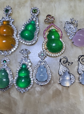 2026年开运吉祥物玉髓镶钻葫芦吊坠福禄寿挂坠挂件生日礼物精致