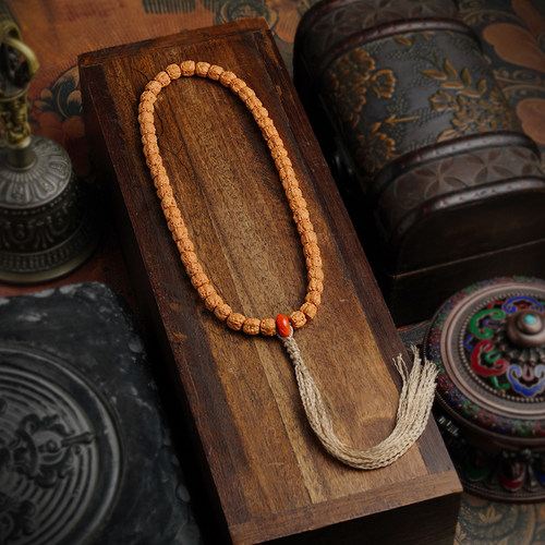 金刚菩提子尼泊尔原籽盘玩三日红