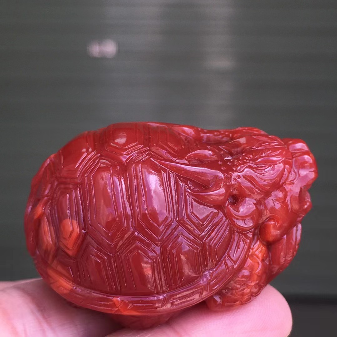 南红玛瑙瓦西料龙龟雕工精细润度一流颜色非常红润质感细腻玫瑰红
