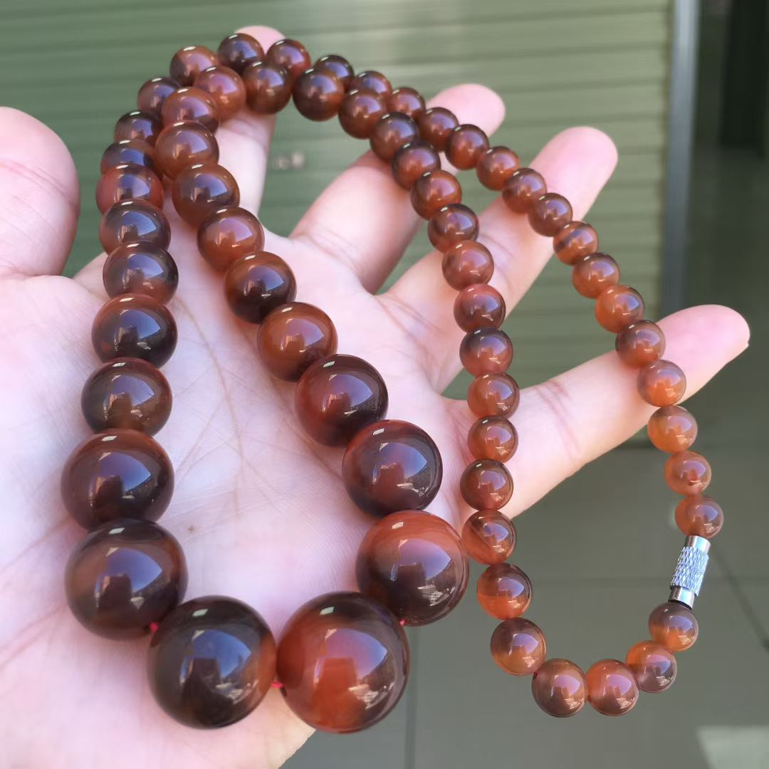 南红玛瑙手串手链瓦西料柿子红佛珠屁桃编织手链保山黑冻塔链