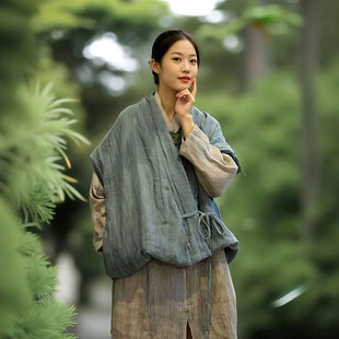 原创新款小众设计感秋冬季复古风汉服式宽松系带保暖亚麻坎肩马甲
