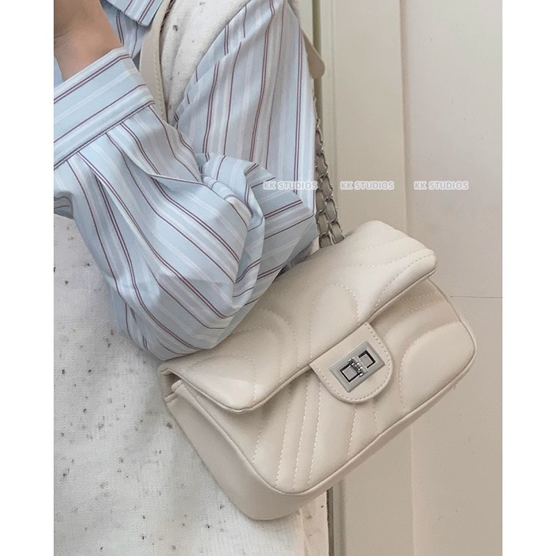 今年流行包包2023新款小香风通用款女包