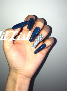 Hit List果冻冰蓝穿戴式美甲贴片大牌欧美风格ins彩妆指甲指甲油