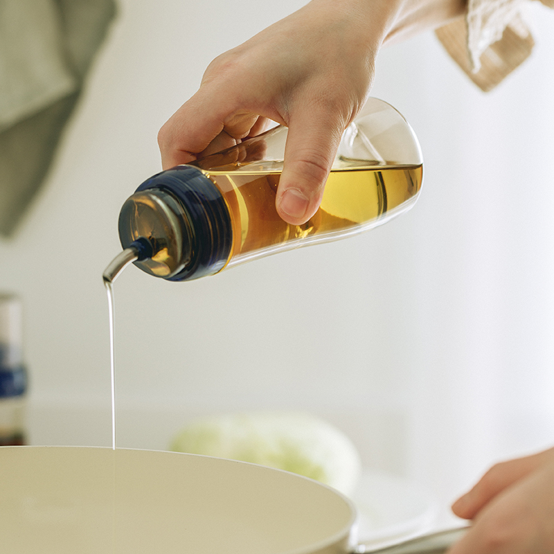 油瓶不锈钢壶嘴家用厨房挤压容器