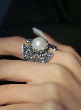 气质尾戒盾牌古装戒指汉服指环戒指浮雕可调节百搭复古风唐草纹