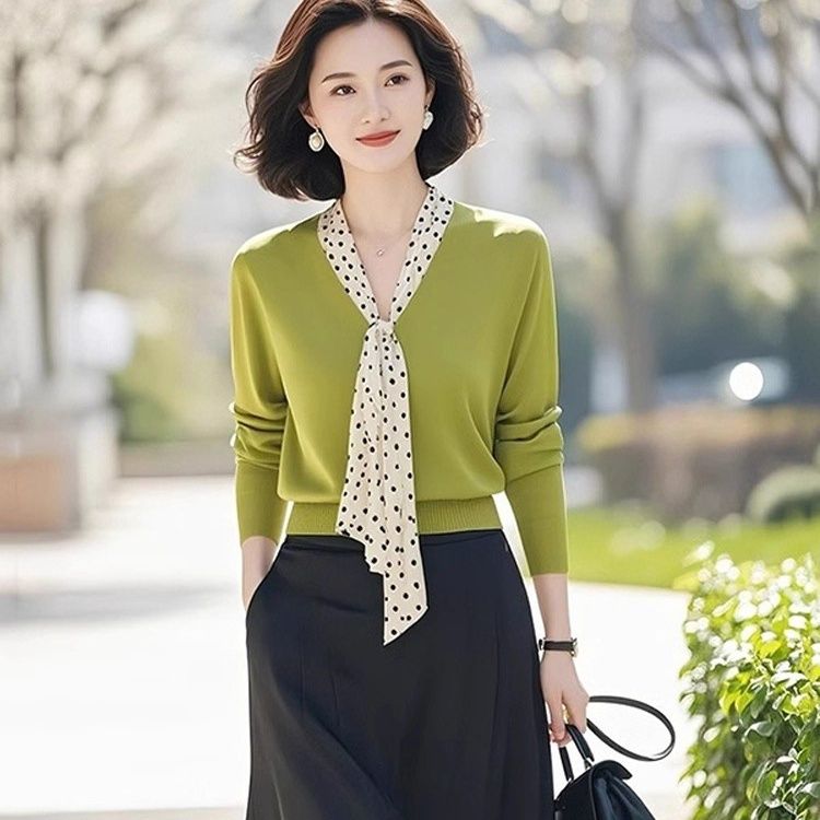 绿色披肩修身长袖针织衫女秋季2025新款盐系轻熟风裙子两件套