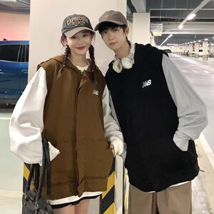 709-MJ22-P55 春秋破旧反边假两件百搭连帽马甲外套情侣图片