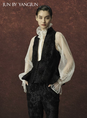 JUNYANG 25AW 墨玫盘绳绣中式立领马甲女新中式经典简约百搭上衣