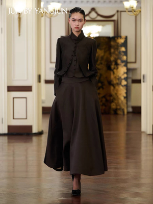 【官方授权】JUNYANG 茶褐丝毛圆摆伞裙女新中式复古百搭半身裙