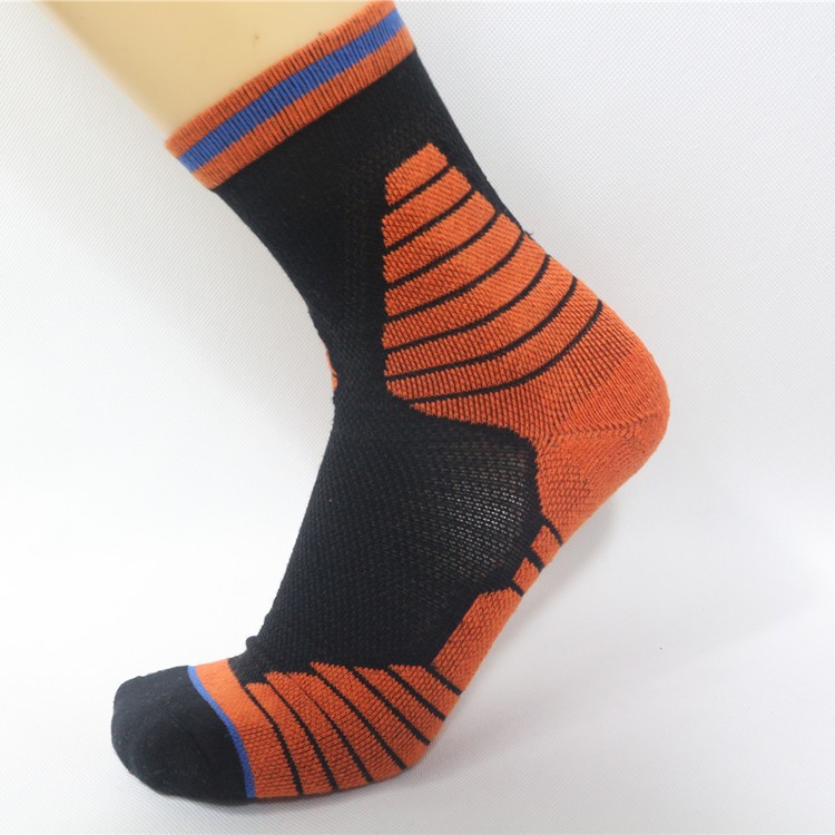 袜子女春秋冬季加厚毛巾底中筒袜吸湿透气纯棉运动篮球袜外单女袜