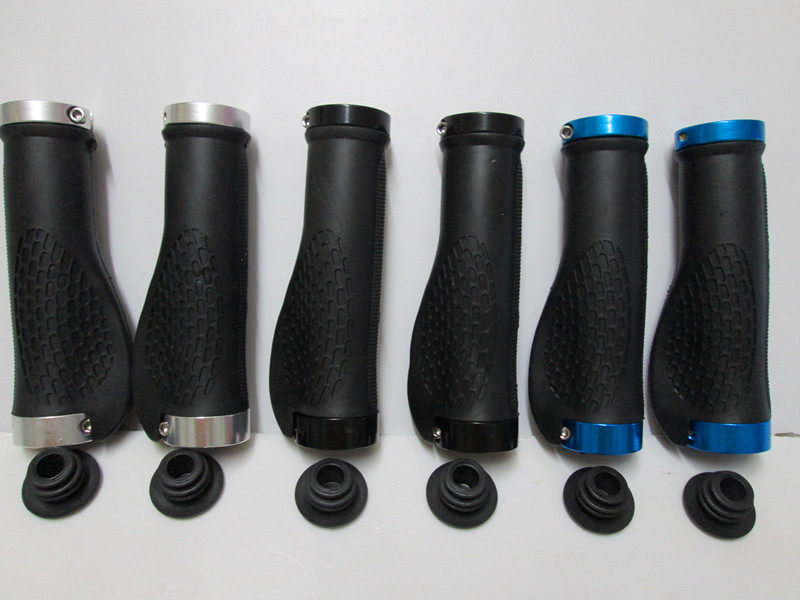 Poignées de vélo - Ref 2342183 Image 1