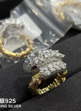 通体S925纯银中古风金黄色蛇身镶嵌时尚红眼睛烫头蛇满钻开口