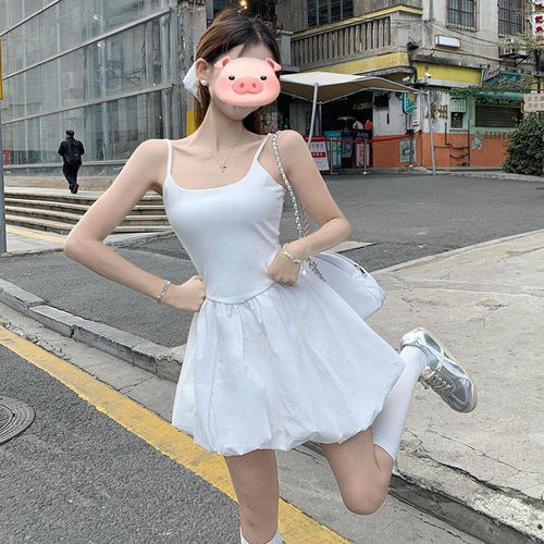 法式温柔风白色吊带连衣裙女夏季显瘦花苞裙公主裙短裙子小个子潮