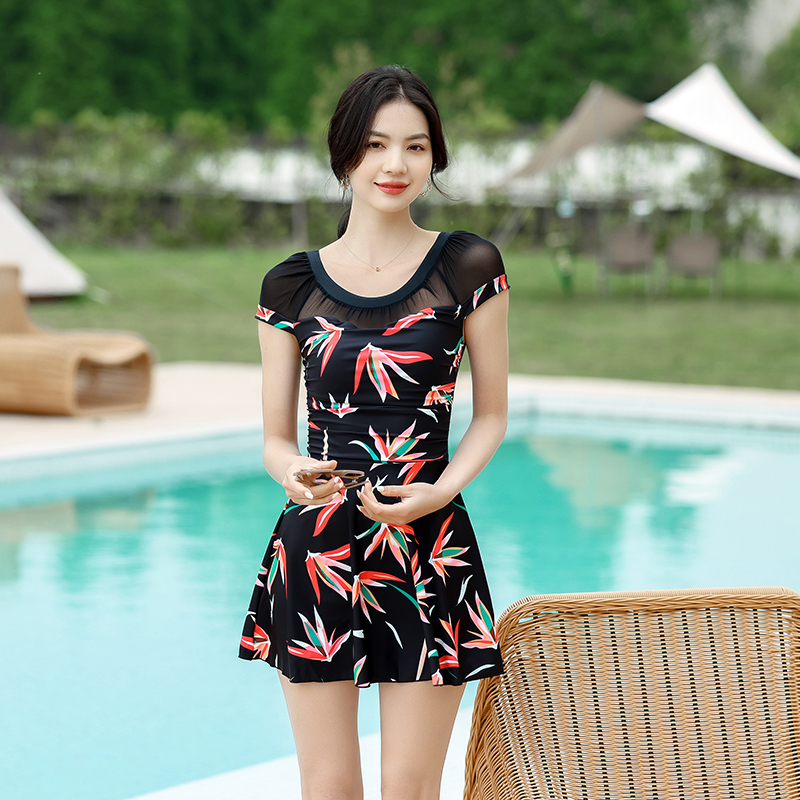 泳衣女款遮肚显瘦保守遮肉2025新款高级感大码胖mm中年妈妈泡温泉