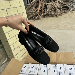 外贸大码春秋季单鞋软底乐福鞋英伦风小皮鞋黑色方头一脚蹬女鞋