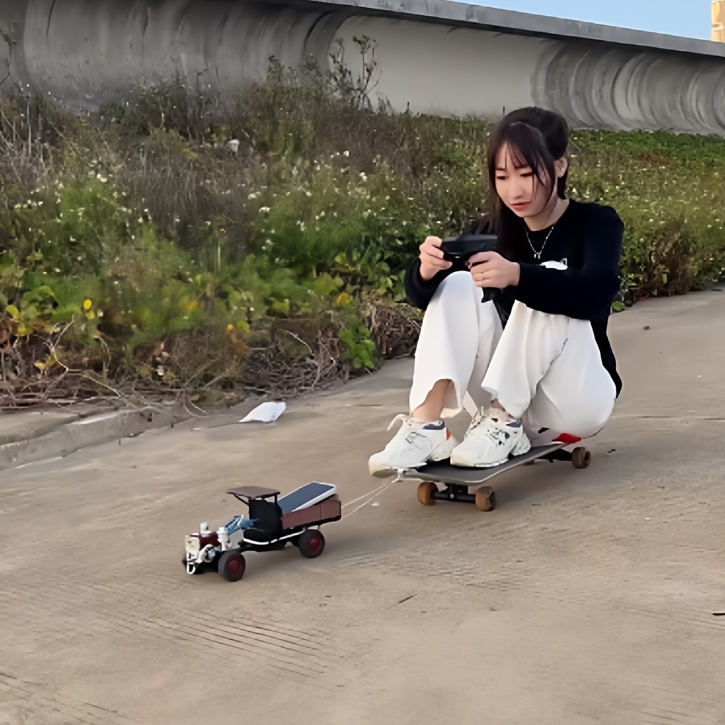 怀旧复古遥控仿真手扶拖拉机电动喷雾老农用机械四驱卡车儿童玩具