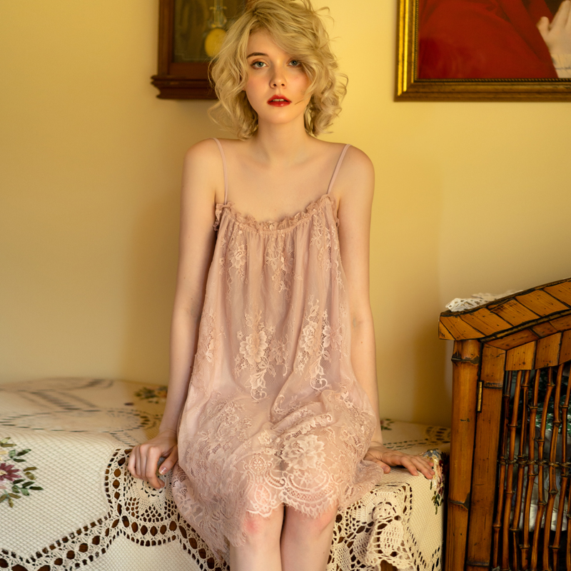法式浪漫睡裙女夏季性感冰蕾丝网纱200斤大码薄款吊带连衣裙睡衣