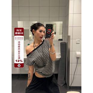 F383 T恤女后背镂空辣妹百搭上衣夏 美式 复古宽松黑白条纹露肩短袖
