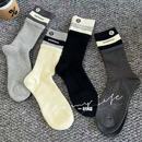 东大门洋气拼色双罗口潮牌字母个性中筒袜女外穿街头运动潮袜