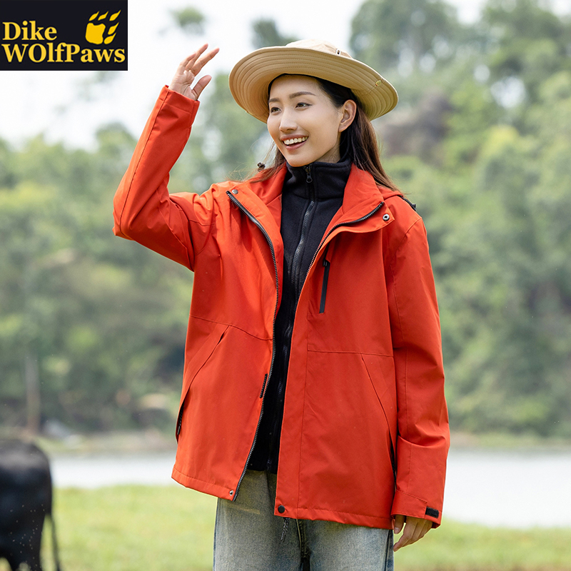 新型冲锋衣女2025新款三合一西藏外套户外防风防水朱雀红登山服男