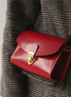 原创设计插扣斜挎小方包女纯手工制作植鞣牛皮复古文艺小包高级感