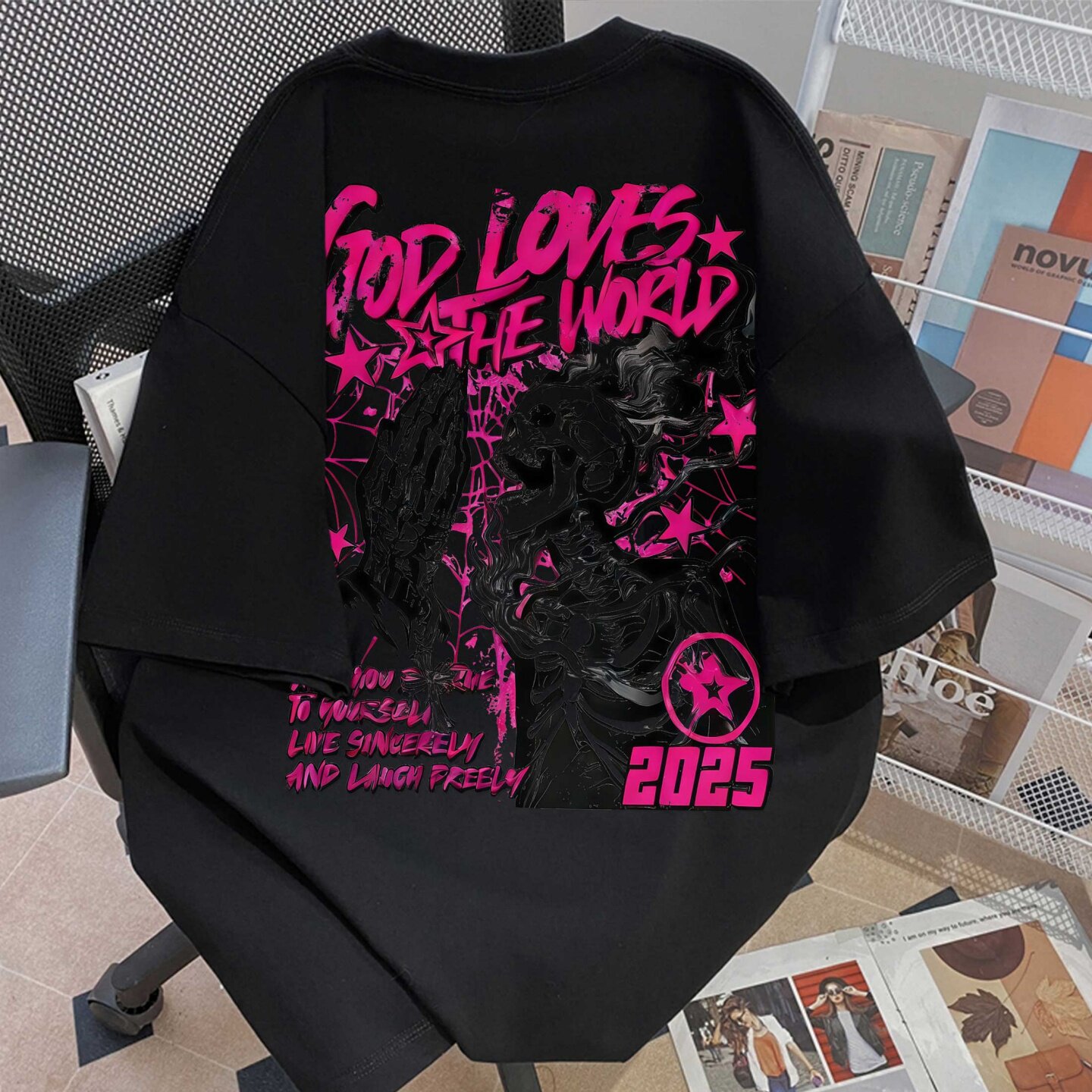 复古街头骷髅祈祷手短袖t恤衫夏季宽松高街黑色半袖男ins个性上衣