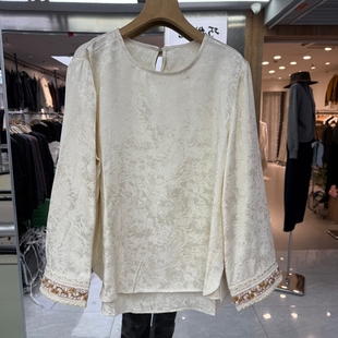 2026年春装新款新中式女装衬衫上衣圆领人丝印花刺绣袖口宽松减龄