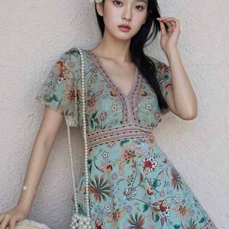 新款加大码连体裙式平角显瘦遮肚胖妹胖妞大裙泡温泉度假游泳衣